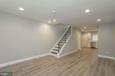 2312 Wilder St, Philadelphia, PA 19146 - photo 3