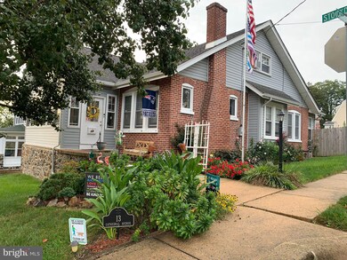 13 Cathedral Ave, Claymont, DE 19703 - photo 3