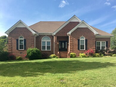 200 Megan Cir, Shelbyville, TN 37160 - photo 2