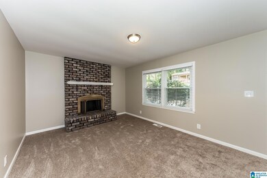 1717 Bobolink Ln NE, Center Point, AL 35215 - photo 3