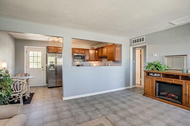 2203 N Flores Dr, Tucson, AZ 85705 - photo 7