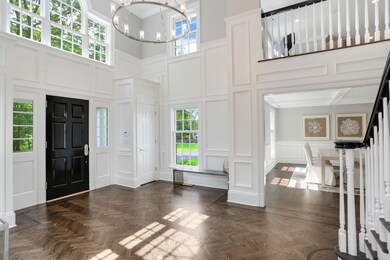 Foyer with Balcony