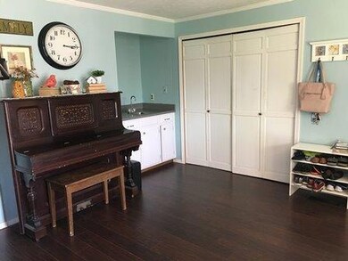 2395 Amaryllis St, Medford, OR 97504 - photo 5