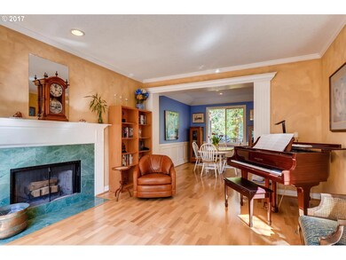 Living Room/Dining Room
