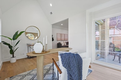 5526 Mercedes Ave, Dallas, TX 75206 - photo 6