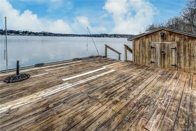 525 N Lakeshore Dr, Louisa, VA 23093 - photo 3