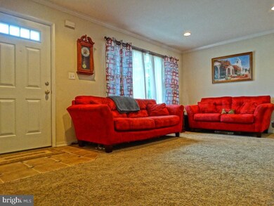 5 Sara St, Middletown, PA 17057 - photo 2