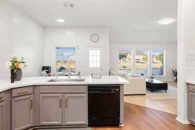 1903 Lantana Spring Ln, Pearland, TX 77581 - photo 7