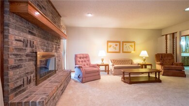 48 Kensington Dr, Bella Vista, AR 72715 - photo 4