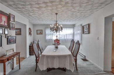 101 S Buttonwood St, Macungie, PA 18062 - photo 6