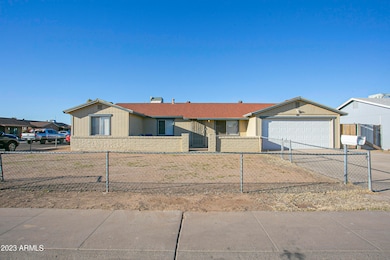 6044 W Hubbell St - Front of House 01