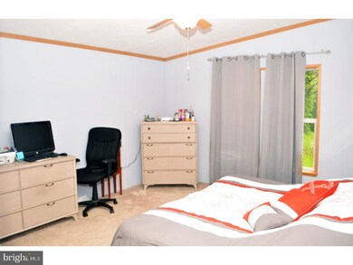 89 E Adamsdale Rd, Orwigsburg, PA 17961 - photo 6