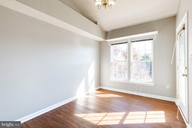 2406 Chestnut Terrace Ct unit 304, Odenton, MD 21113 - photo 6