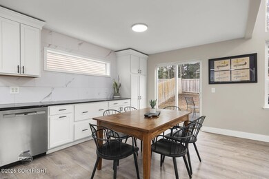 26-web-or-mls-10863 Refuge Cir-26