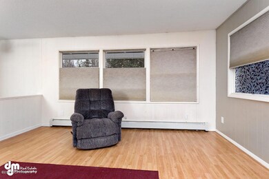 Living Room_Unit B 7137-SMALL