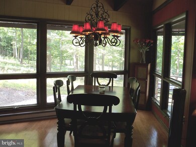 103 Linda Ln, Basye, VA 22810 - photo 4