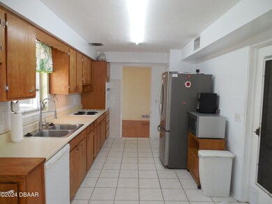 Kitchen2