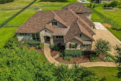 301 Umbrella Sky, Liberty Hill, TX 78642 - photo 2