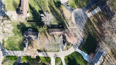 1070 Nagle Ct, Dayton, OH 45430 - photo 4