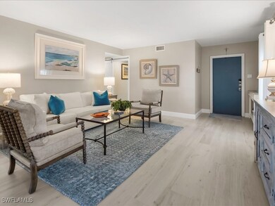 1568 Gulf Shore Blvd N unit 4, Naples, FL 34102 - photo 7