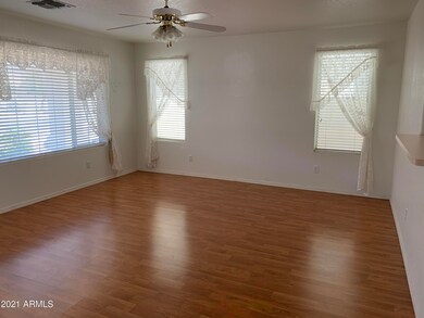 300BB97B-FA76-4125-939A-B0377B2919B3