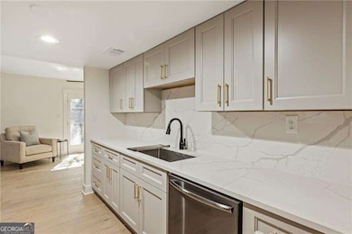 72 Ivy Pkwy NE, Atlanta, GA 30342 - photo 5