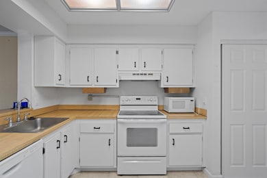 4550 NW 18th Ave unit 301, Pompano Beach, FL 33064 - photo 4