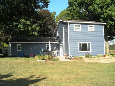 66971 Winding River 008