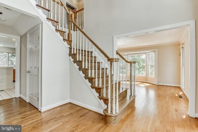 2000 Madrillon Creek Ct, Vienna, VA 22182 - photo 5