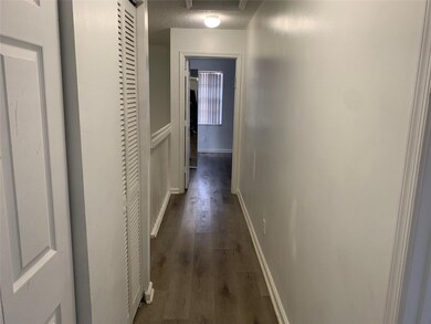 4243 NW 68th Way, Fort Lauderdale, FL 33319 - photo 4