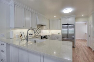 1290 Trinity Dr, Menlo Park, CA 94025 - photo 6