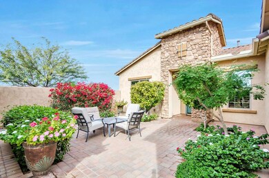 17794 W Cottonwood Ln-large-003-35-Court