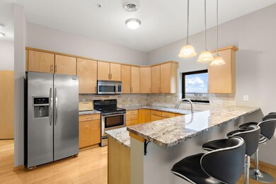 270 4th St E unit 409, Saint Paul, MN 55101 - photo 2