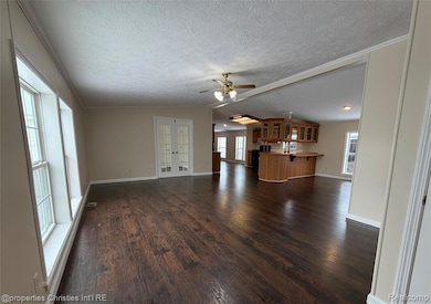 45869 Bonaventure Dr, Macomb, MI 48044 - photo 3