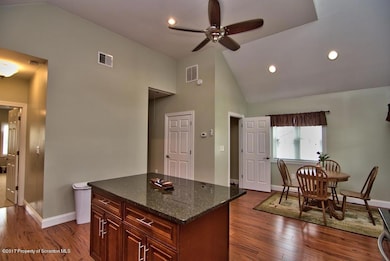 610 Jessup St, Dunmore, PA 18512 - photo 5