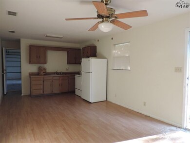 1619 Christine Rd, Wichita Falls, TX 76302 - photo 4