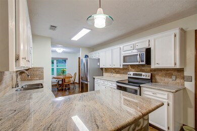 17 County Road 427 S, Dayton, TX 77535 - photo 7