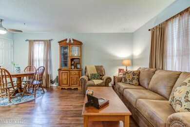 1550 E 2nd St Unit Q99 (11)