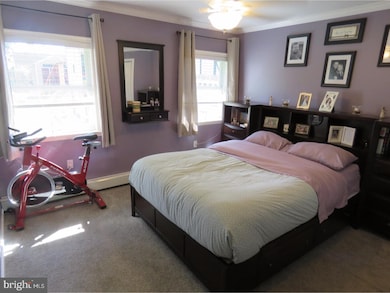 43 Rolling Ln, Levittown, PA 19055 - photo 7