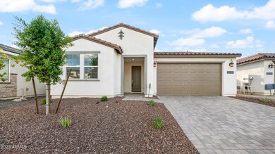 11858 N Luckenbach St-036