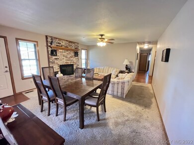 1088 Turney Ave, Tahlequah, OK 74464 - photo 7