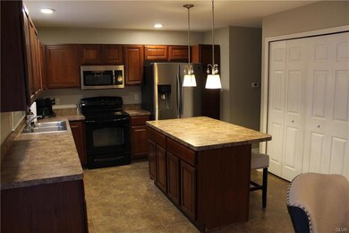 497 S Lehigh Gap St, Walnutport, PA 18088 - photo 6