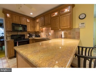 1231 Mill Creek Cir, Southampton, PA 18966 - photo 5