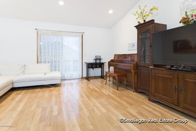 5481 Lillyview St SW, Wyoming, MI 49509 - photo 4