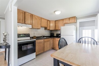 30 Memory Ln, South Portland, ME 04106 - photo 5