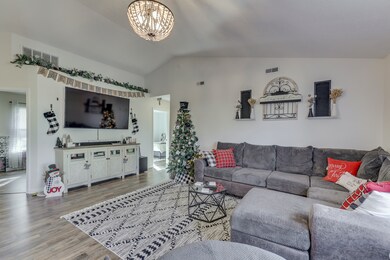 1154 Chestnut Ln, Franklin, IN 46131 - photo 6