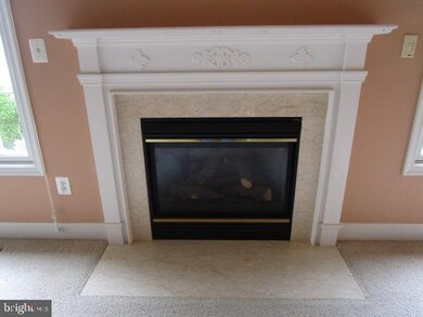 6816 Crofton Colony Ct, Crofton, MD 21114 - photo 7