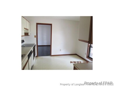 4495 Kinkead Ct, Fayetteville, NC 28314 - photo 2