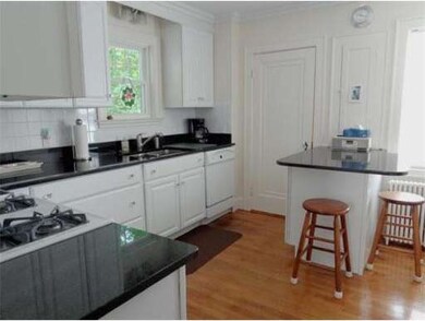 16 Wildwood Rd, Medford, MA 02155 - photo 7