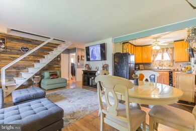 23 Ravine Ln, Levittown, PA 19055 - photo 5